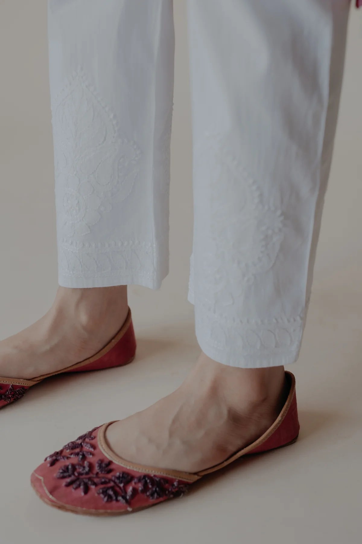 Nazaqat-E-Raqs — Stretchable Lycra Chikankari Pant