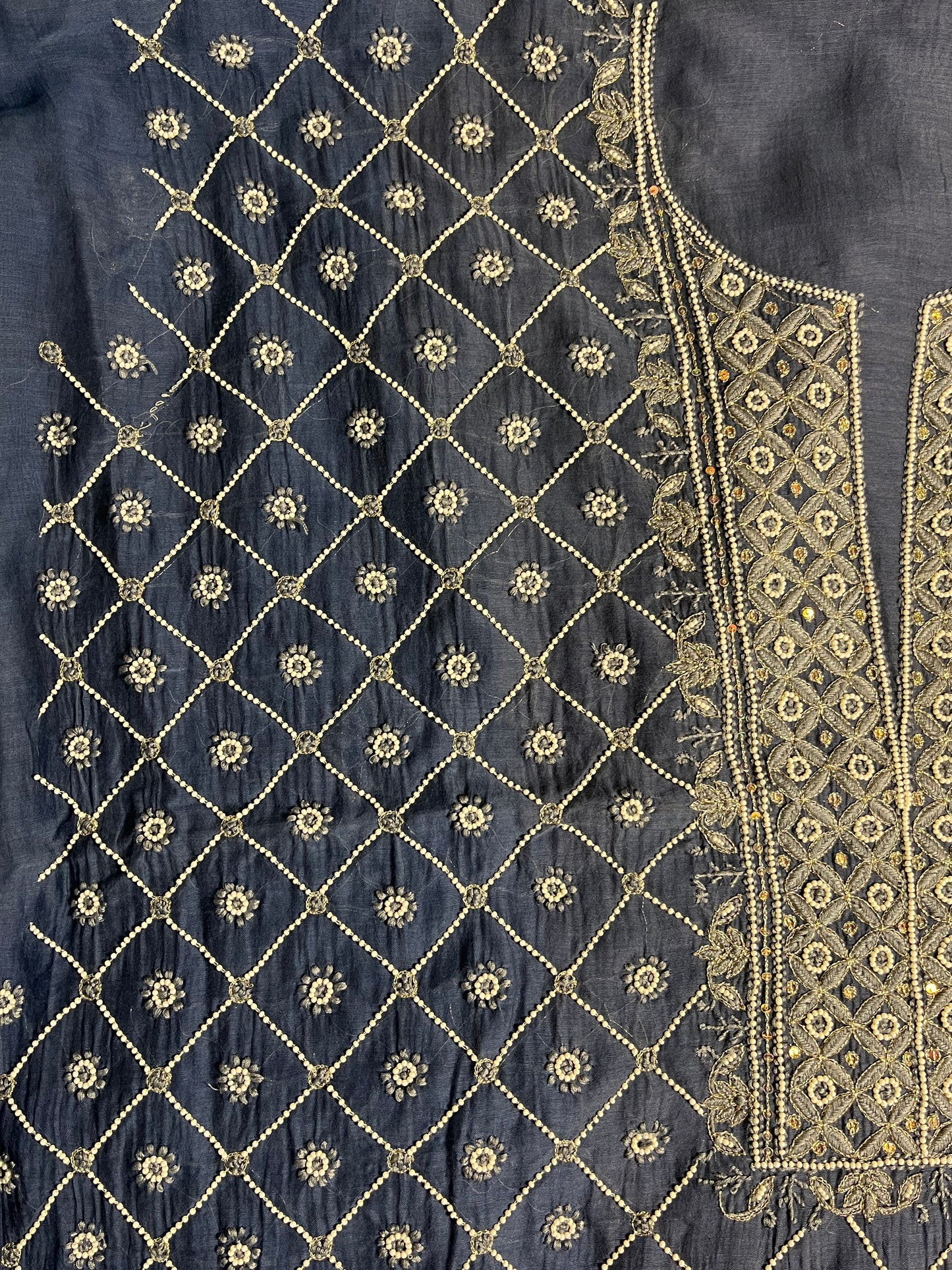 Gulzaar-E-Neel: Indigo Chikankari Mul Set With Pearl & Tilla Embellishments