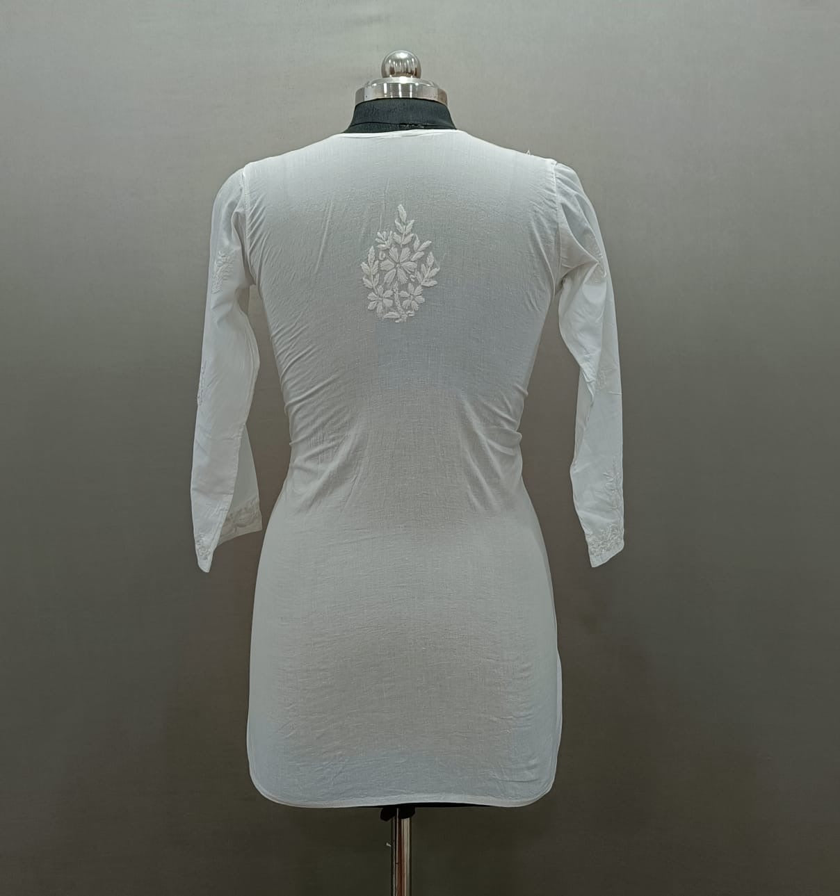 Safedi-e-Nazaqat — Pure Mul Cotton Angrakha Short Kurta
