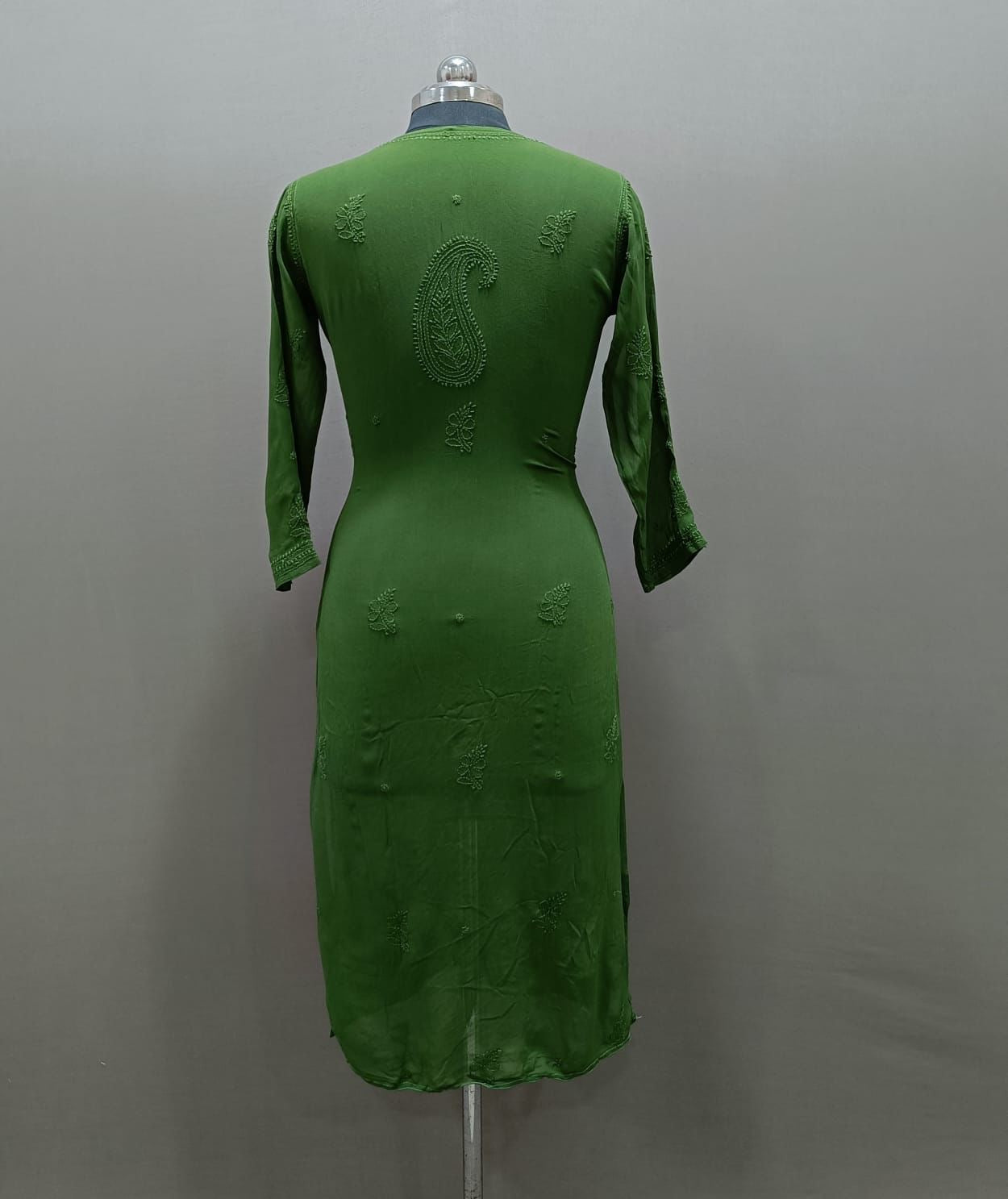Nazakat-e-Husn — Gala Booti with Daman Detailing