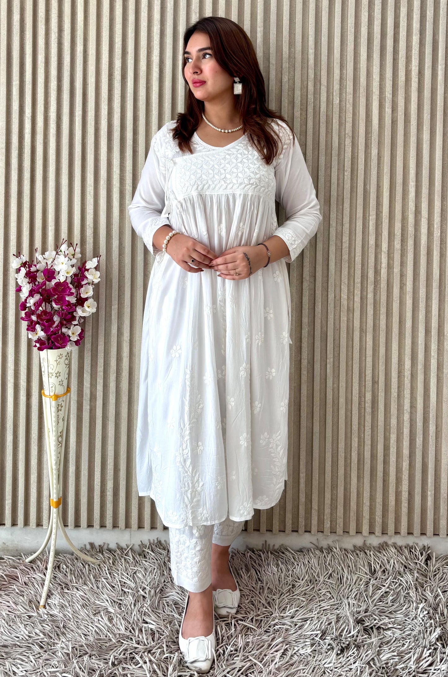 Nazm-e-Noor – A Poem in White