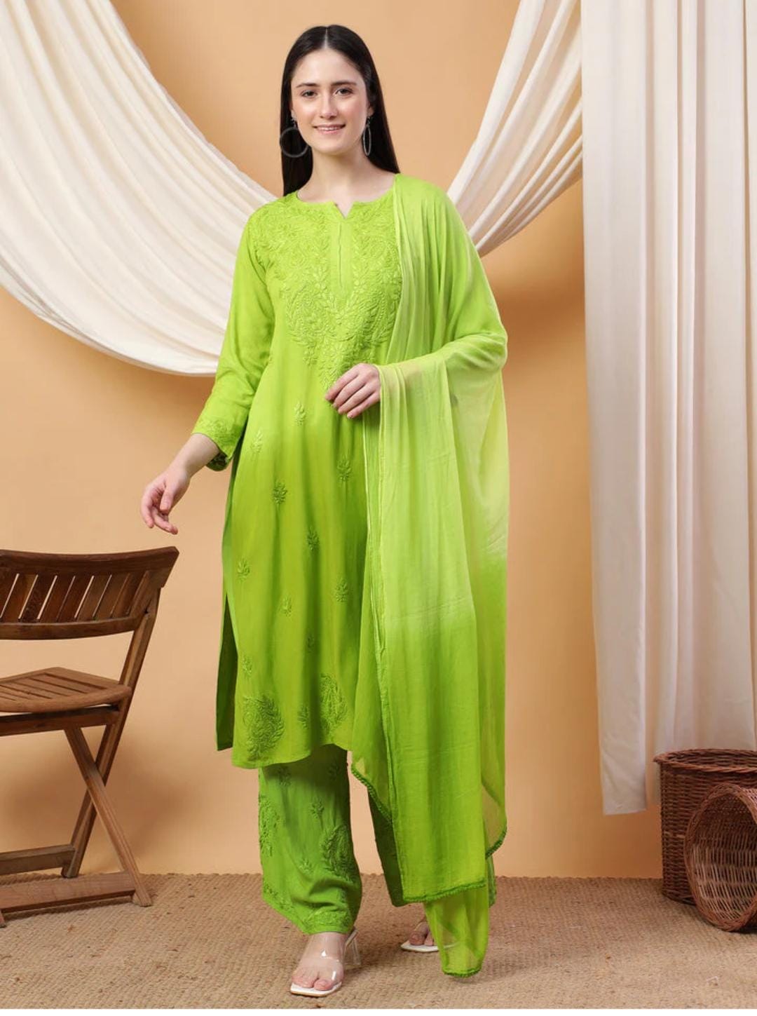 Sabz-e-Nazm – An Ombre Elegance
