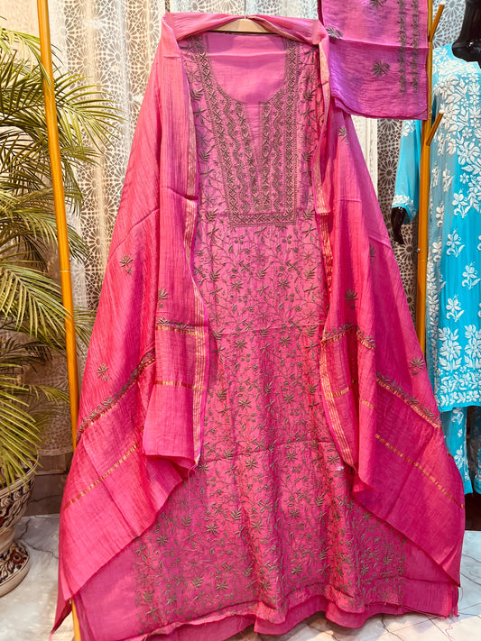 Nazaqat Gul-e-Rangin — Ombre Pink Mul Kurta Dupatta with Green 2 Taar Jaal Chikankari Elegance