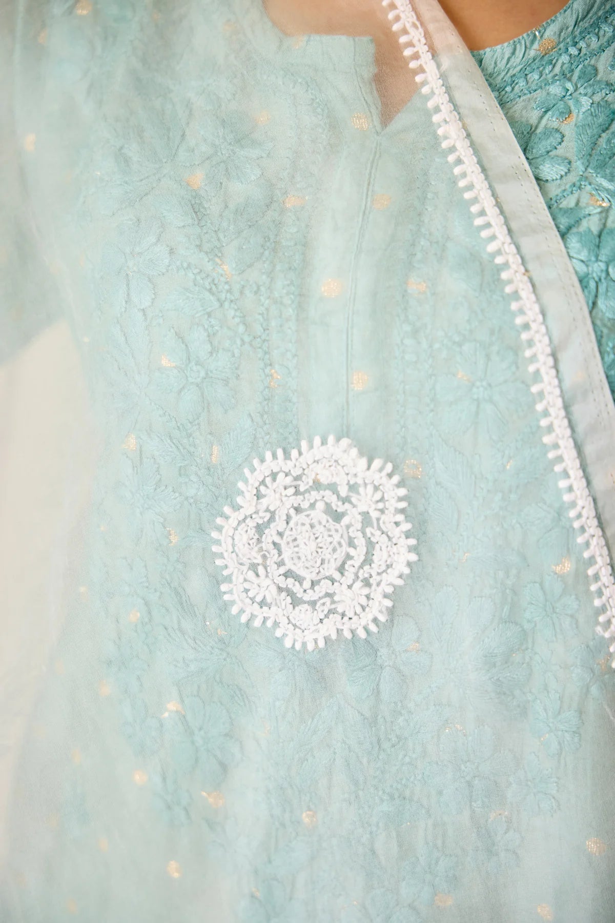 Noor-e-Shahzadi  — Royal White Embroidered Elegance