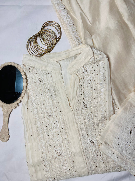Noor-E-Haya: Ivory Chikankari Co-ord with Mukaish & 1-Taar Elegance