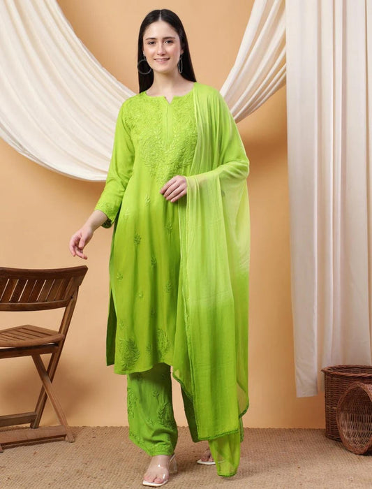 Sabz-e-Nazm – An Ombre Elegance