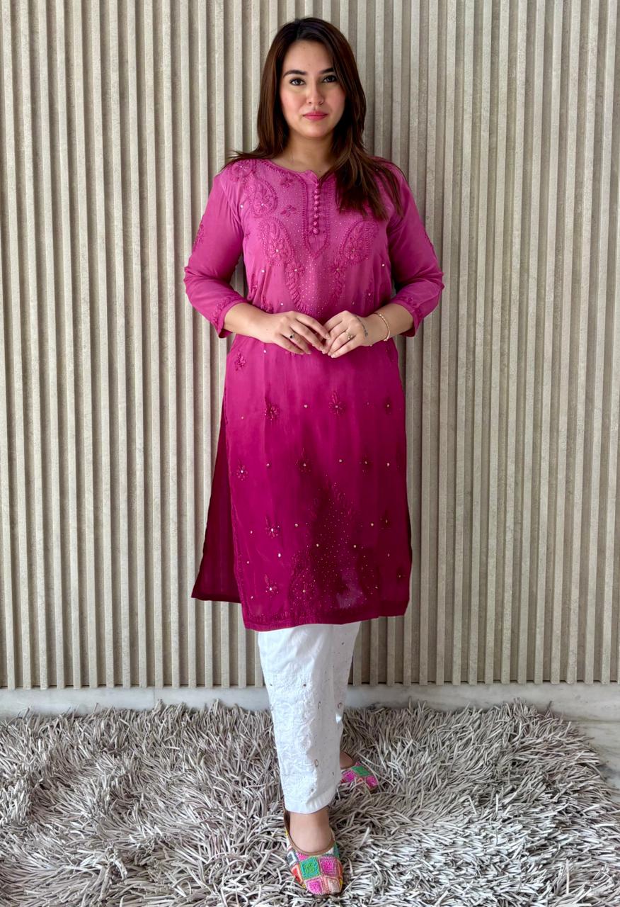 Baad-e-Banafsha-e-Chikankari
"The Breeze of Violet Chikankari"